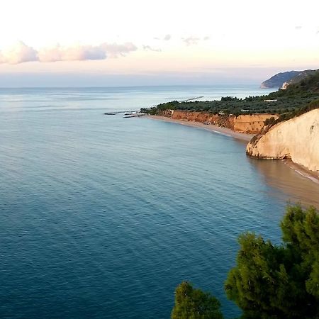 Leonardo Casa Vacanze Villa Mattinata Luaran gambar